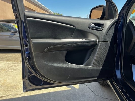 2020 Dodge Journey SE Value in Fresno, CA - Own A Car Fresno
