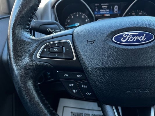 2016 Ford Focus SE in Fresno, CA - Own A Car Fresno