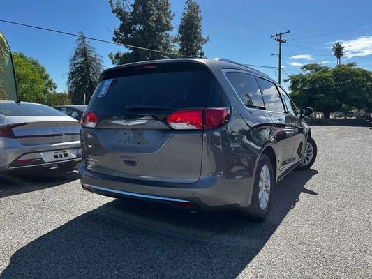 2018 Chrysler Pacifica Touring L in Fresno, CA - Own A Car Fresno