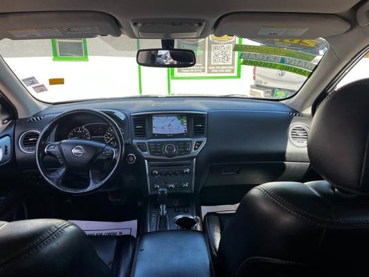 2019 Nissan Pathfinder SL in Fresno, CA - Own A Car Fresno