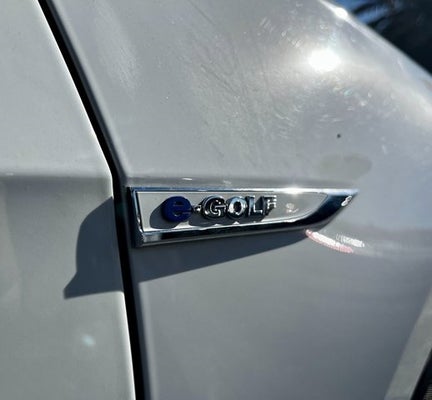 2019 Volkswagen e-Golf SE in Fresno, CA - Own A Car Fresno